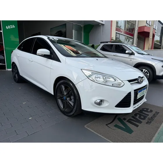 Ford Focus 2.0 Se Sedan 16v Flex 4p Powershift