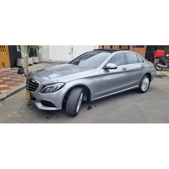Mercedes-benz Clase C 2.0 Cgi Exclusive