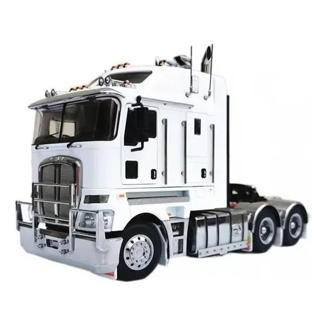 Modelo De Tractor Fundido A Presión Kenworth K200 1:32