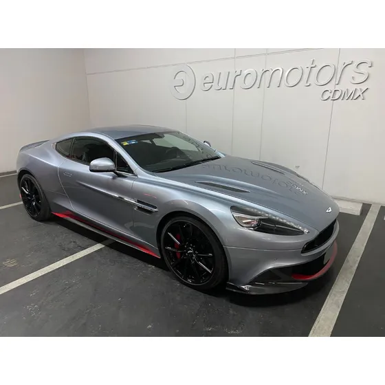 Aston Martin Vanquish 6.0coupé At