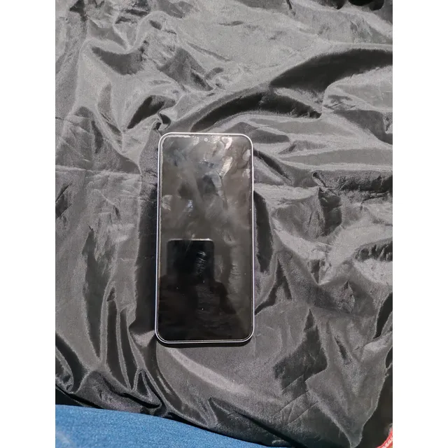 Teléfono Medio Uso, Con Detalle En La Pantalla