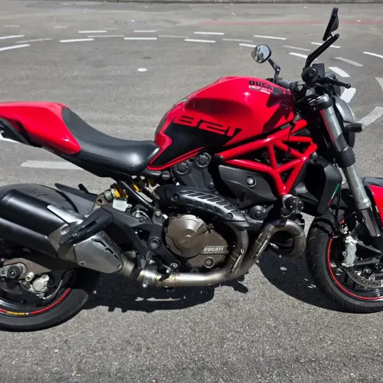 Ducati Monster 821 2015 Abs Dtc Etc Desmo Accesorios
