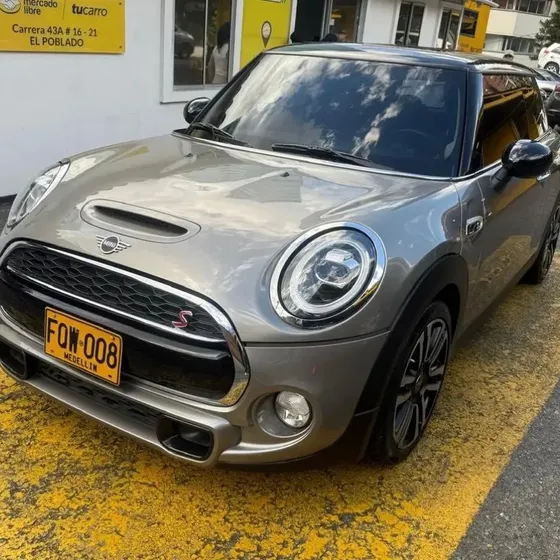 Mini Cooper S 2019 2.0 Chili At