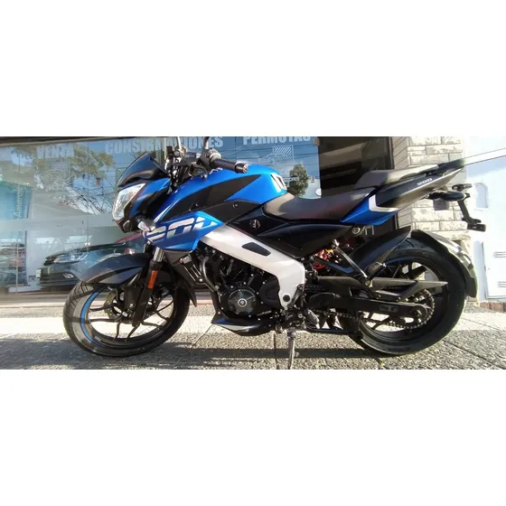 Bajaj Rouser Ns 200