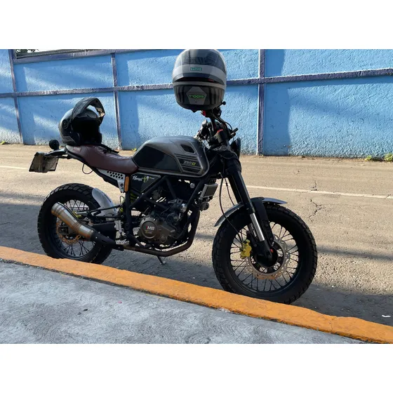 Hornet 250 R Line