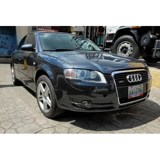 Audi A4 Quattro Berlina