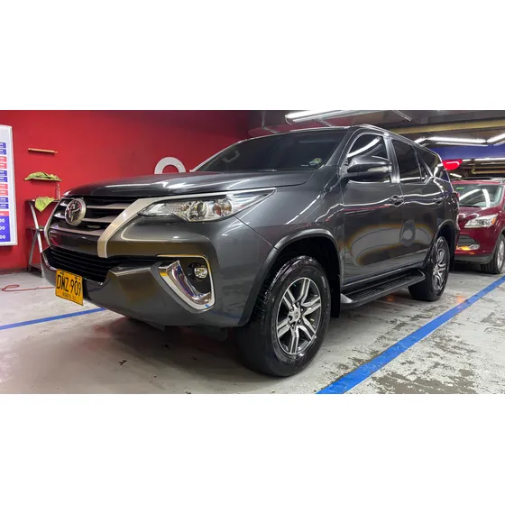 Toyota Fortuner 2.7l