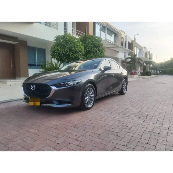 Mazda 3 2.0 Grand Touring