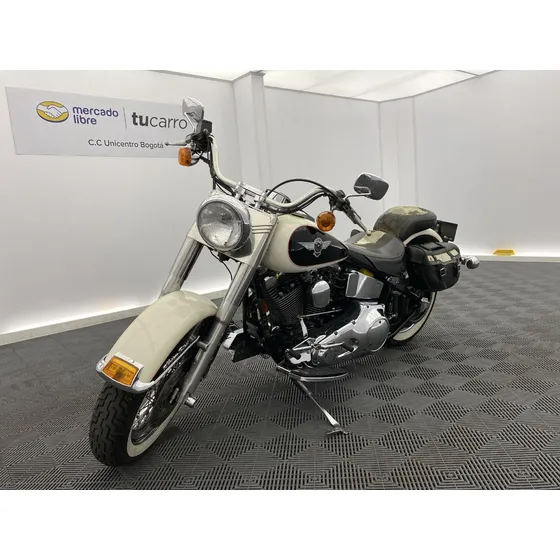 Harley Davidson Heritage Softail Nostalgia  Cow Glide 