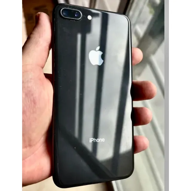 iPhone 8 Plus Gris Oscuro