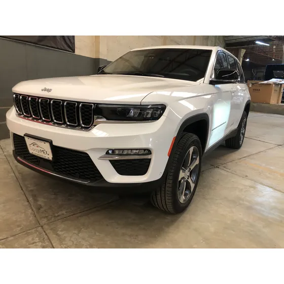 Jeep Grand Cherokee Blindada Nivel 3