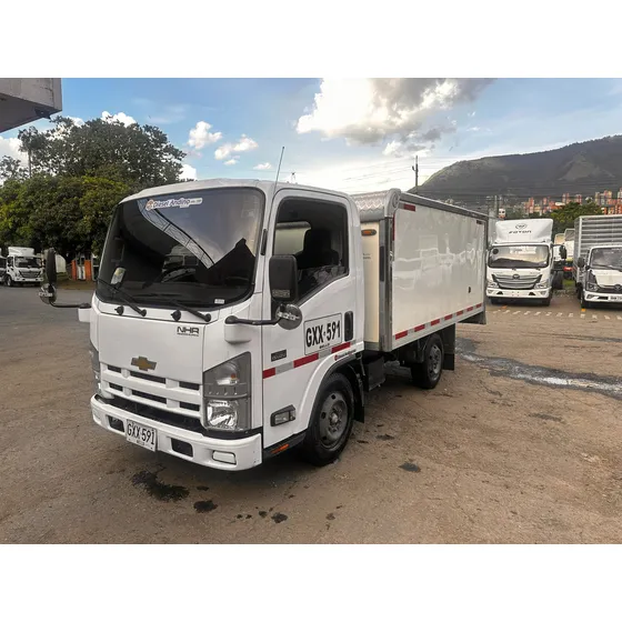Chevrolet Nhr 2020