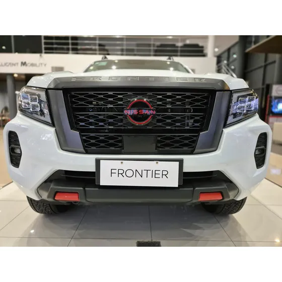 Nissan Frontier Pro4x 4x4 Aut