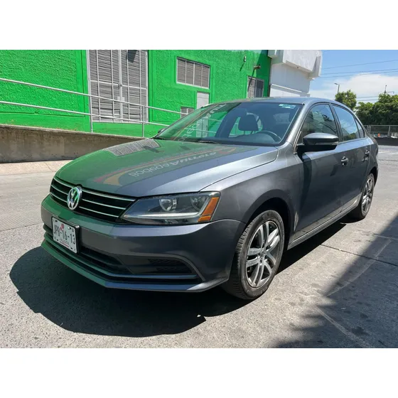 Volkswagen Jetta 2.5 Trendline Mt