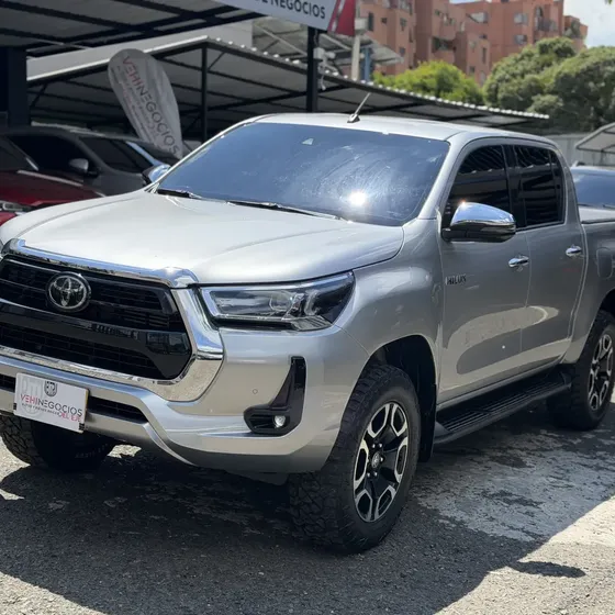 Toyota Hilux 2023 2.8