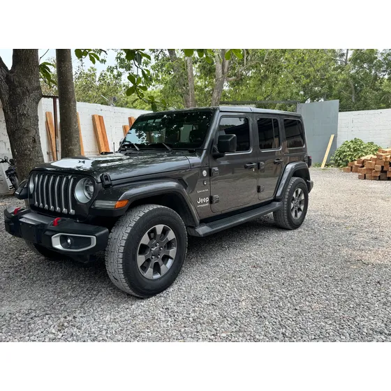 Jeep Wrangler 3.7 Unlimited Sahara 3.6 4x4 At