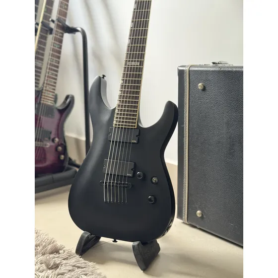 Guitarra Esp Ltd Mh-417 7 Cordas, Preta Fosca Emg Ativo