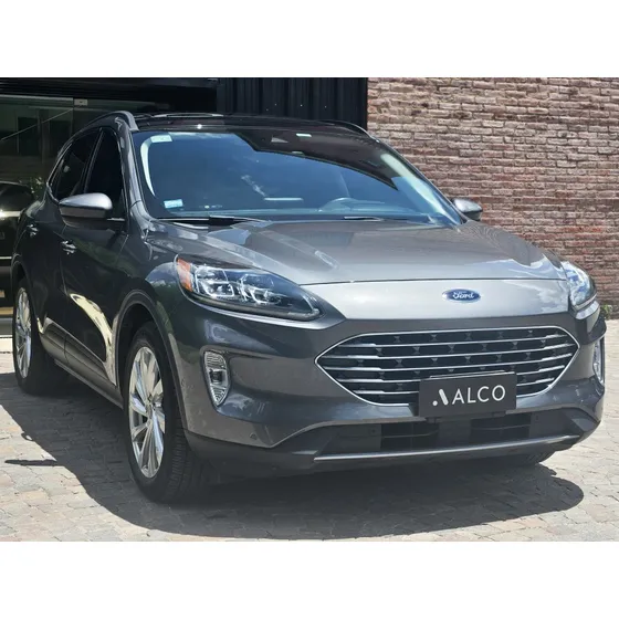 Ford Kuga 2.5 Híbrida Titanium At. 4x4
