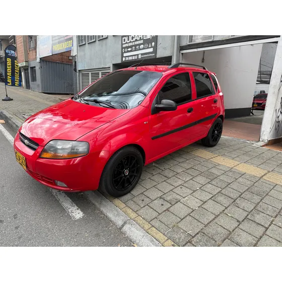 Chevrolet Aveo 1.6 Five Especial Next