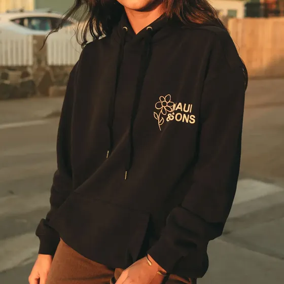 Poleron Canguro Fiyi Negro Mujer Maui And Sons