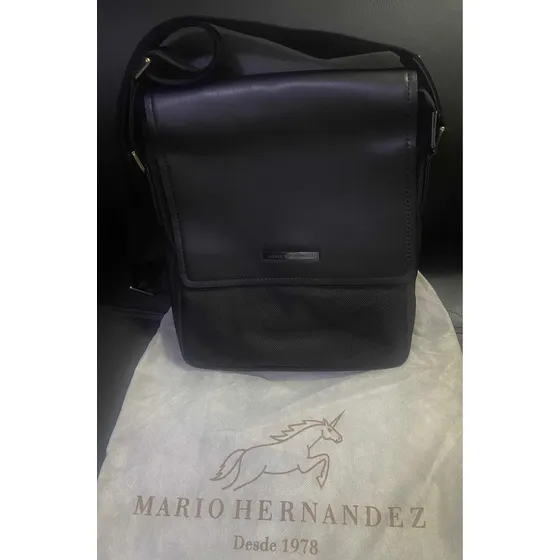 Bolso Manos Libre Mario Hernández