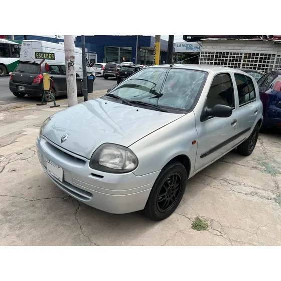 Renault Clio 1.9 Rnd Aa