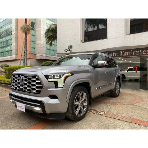 Toyota Sequoia 3.5 V6 Capstone