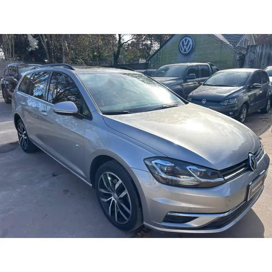Volkswagen Golf Variant 1.4 Highline Tsi Dsg