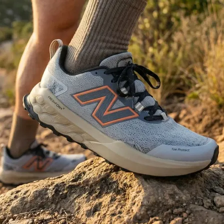Tênis Trilha Masculino New Balance Fresh Foam Garoe V2 Cinza-laranja 41 Br