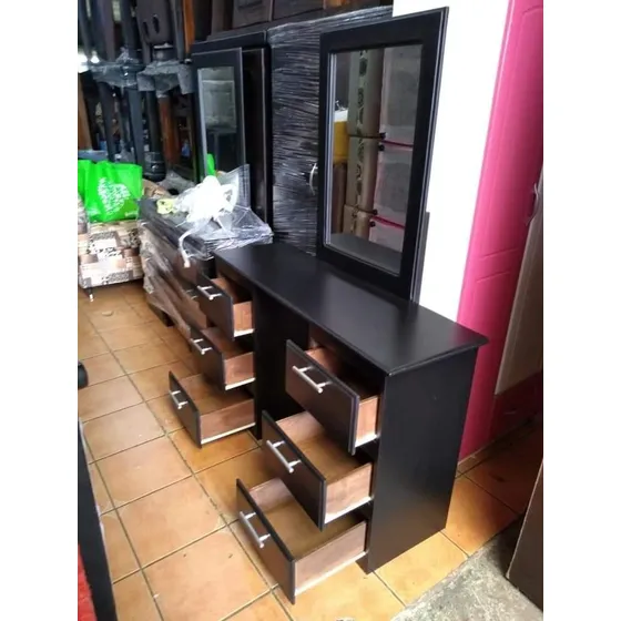Coqueta Eco En Pino; Comoda Mi Mueble Desde: 70063514