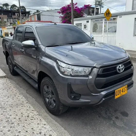 Toyota Hilux 2026 2.4 Diesel Sr 4x4