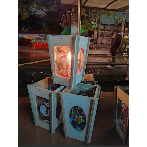 Hermosos Faroles Navideños (artesanales En Madera)