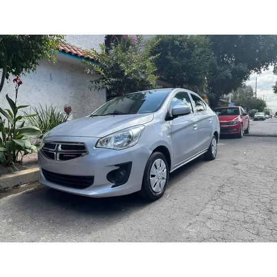 Dodge Attitude 1.2 Se Mt