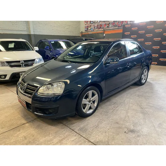 Volkswagen Vento 2.5 Advance 170cv