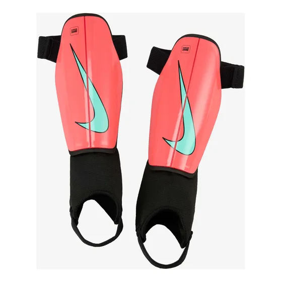 Canilleras Nike Jr. Charge Rojo