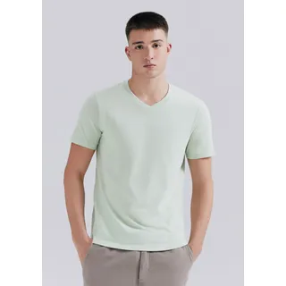 Camiseta BĂĄsica Masculina FlamĂȘ Com Decote V Hering Camiseta BĂĄsica Masculina FlamĂȘ Com Decote V Hering