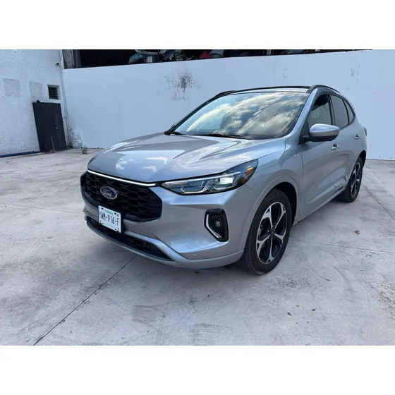 Ford Escape 2.5 St-line Elite Hev