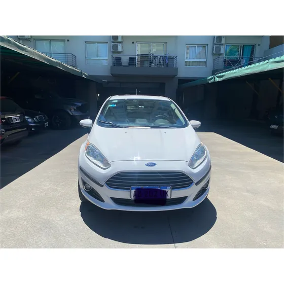 Ford Fiesta 1.6 Max Ambiente Plus Mp3