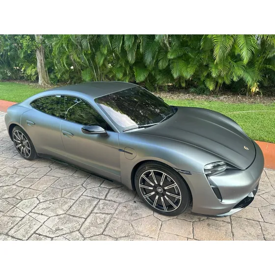 Porsche Tycan 3.7 Turbo At