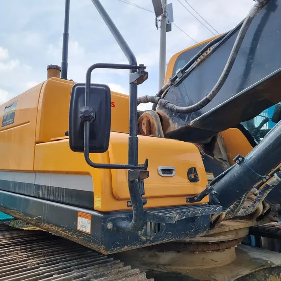 Excavadora Hyundai R260lc - 9s Modelo 2023