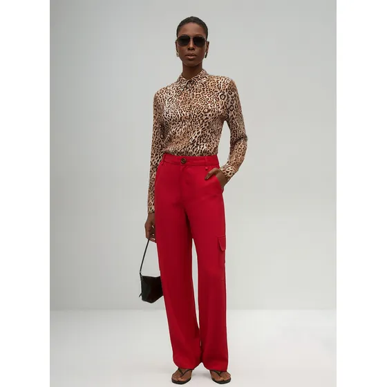 Calça Iódice Reta Cós Alto Com Bolso Vermelho