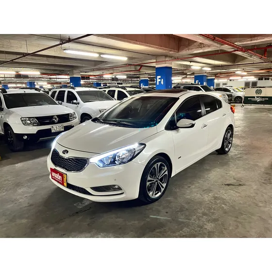 Kia Cerato Pro Summa 1.6l