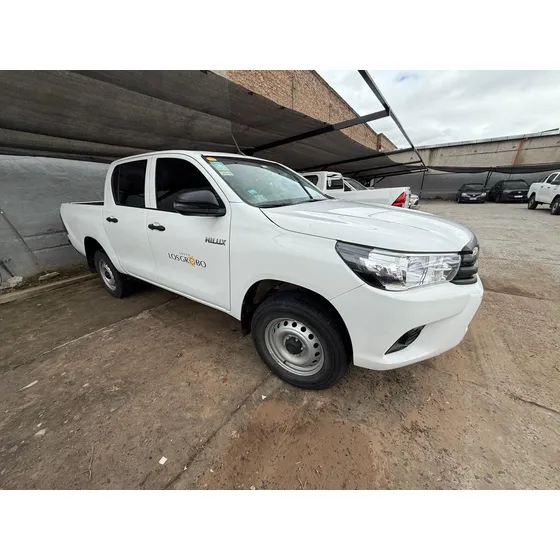 Toyota Hilux Pick-up 2.4 Cd Dx 150cv 4x2