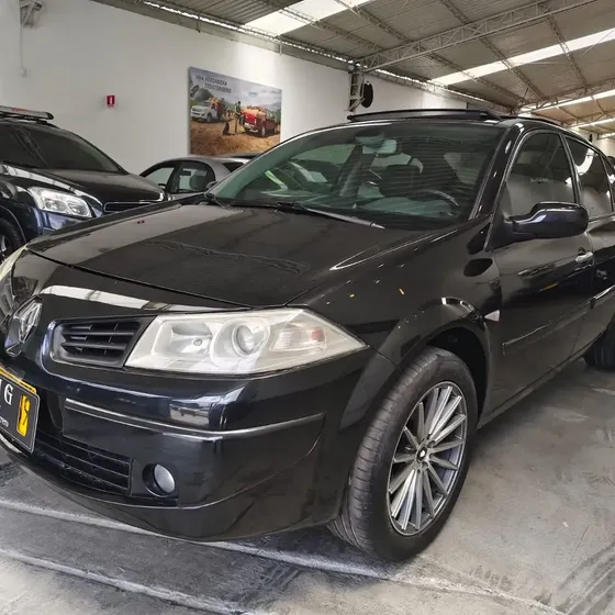 Renault Megane 2 2005 2.0 Dynamique
