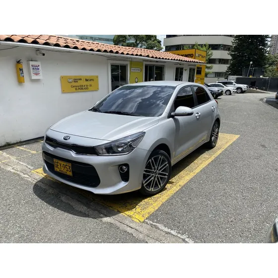 Kia Rio 1.4 Vibrant At 2020
