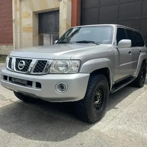 Nissan Patrol 2009 4.8 Y61 Gl