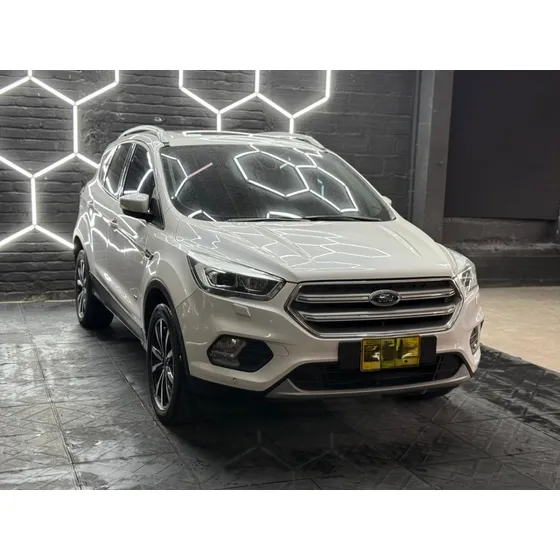 Ford Escape 2.0 Titanium