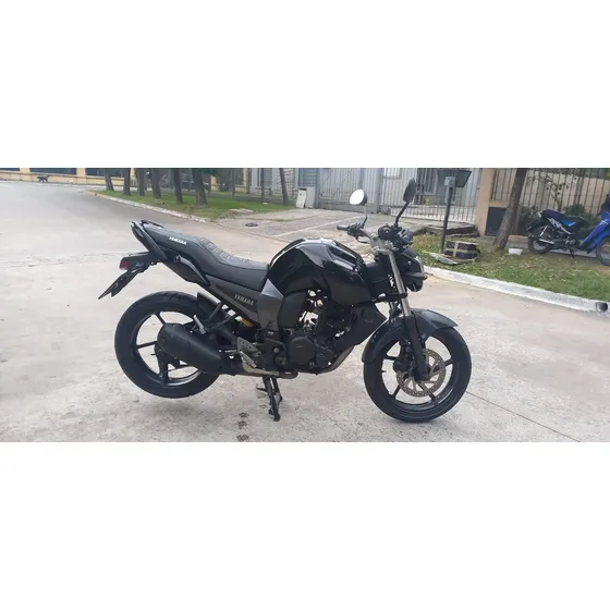 Yamaha Fz16