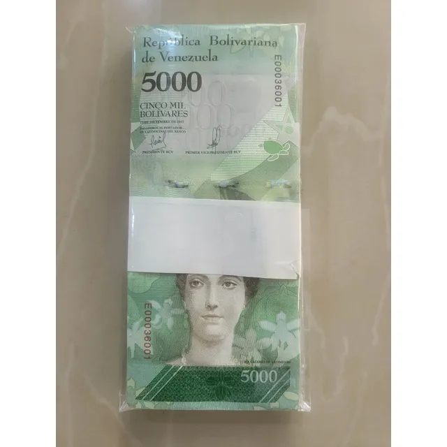 Fajo Cinco Mil Bolivares Fuertes 5000 Bsf Dificil Letra E