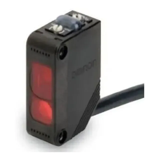 E3z-d62 Sensor Fotoelectrico Difuso Npn Omron Con Cable